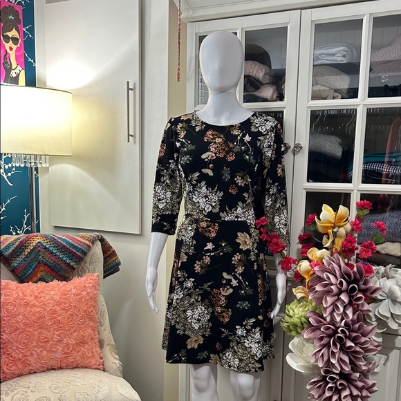 Dex Dresses & Skirts - Dex Black Floral Long-Sleeve Fit-and-Flare Dress